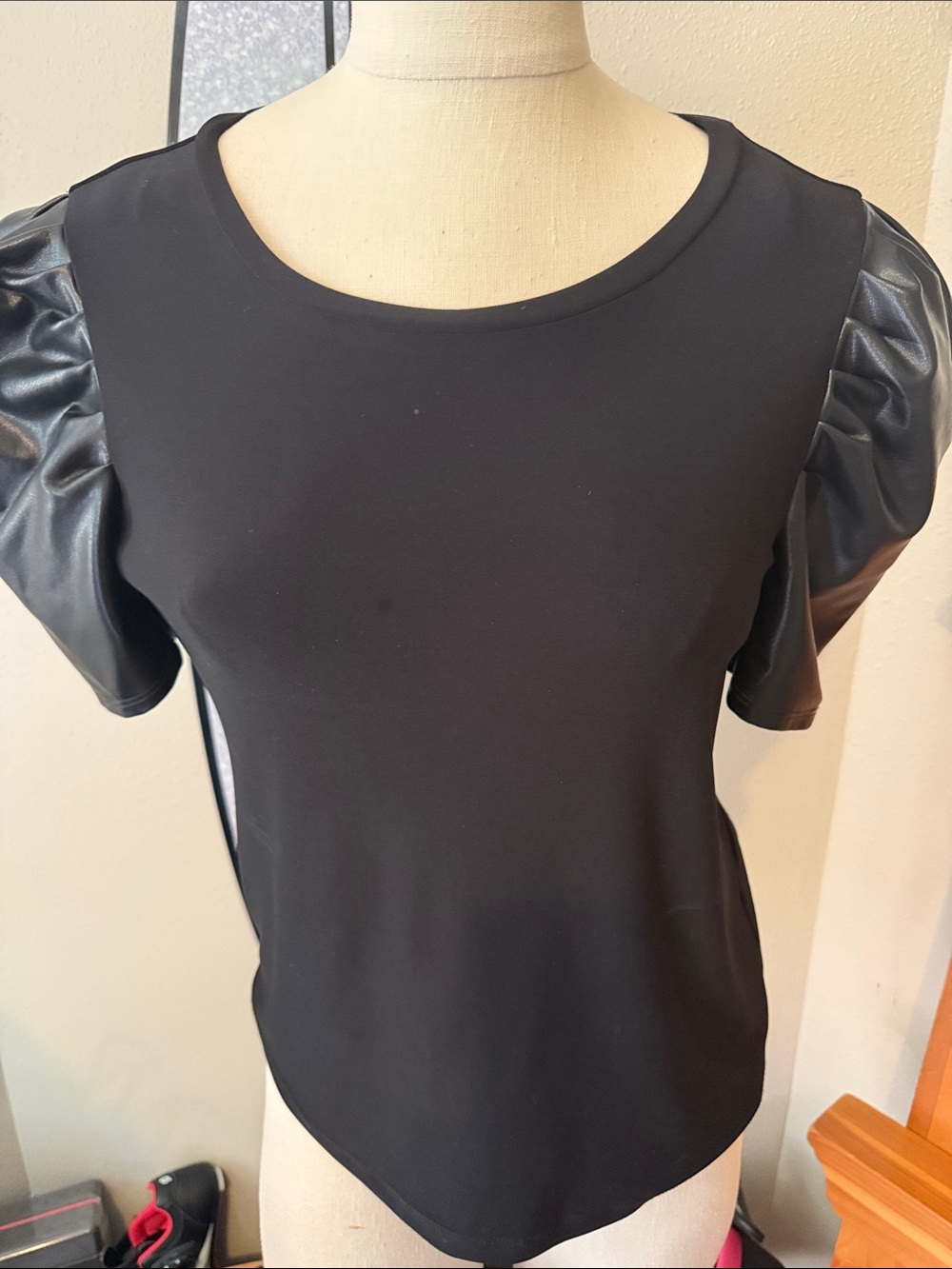 Joseph Ribkoff Black Puff-Sleeve Short Sleeve Top
